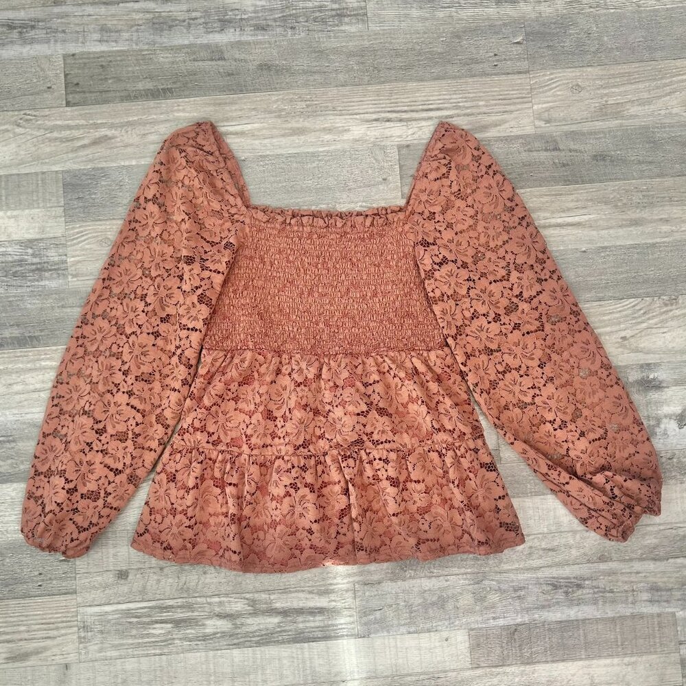 Andree By Unit Pink Lace Smocked Top Size Medium Babydoll, Lace Sleeve S22